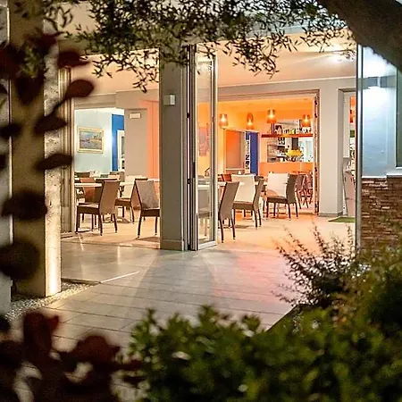 Hotel Maria 3*