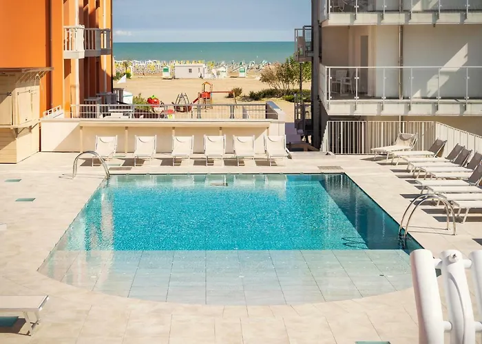 Maria 3* Каорле