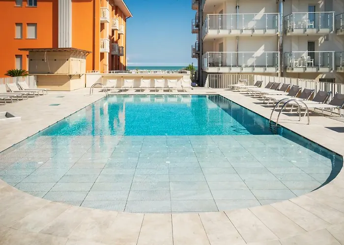 Maria 3* Каорле